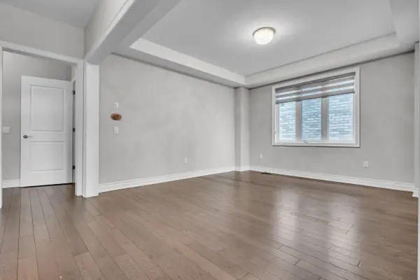 65 Port Royal AVE, Vaughan, ON L4H 4K6