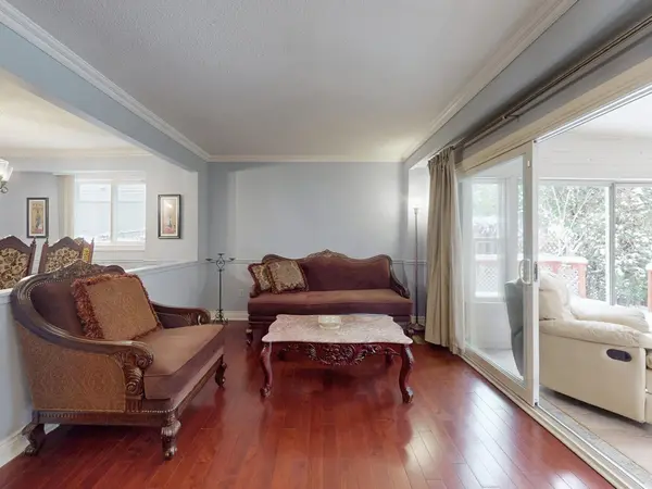 9 Malabar CRES, Brampton, ON L6S 3X6