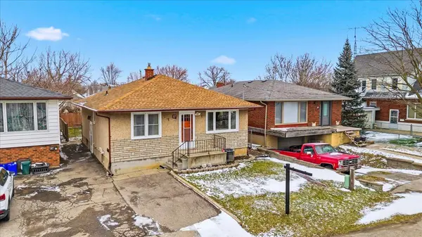 12 Vera ST, St. Catharines, ON L2S 1C4