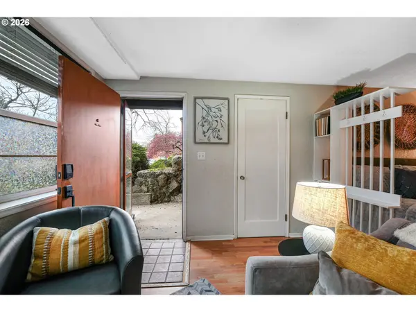 2025 SE CARUTHERS ST #24, Portland, OR 97214