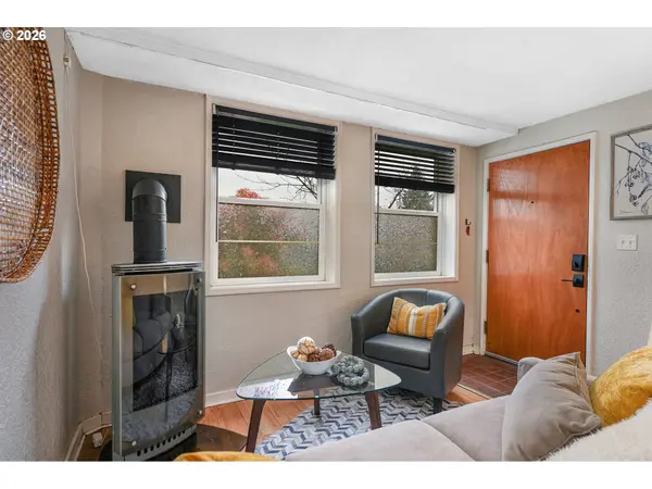 2025 SE CARUTHERS ST #24, Portland, OR 97214