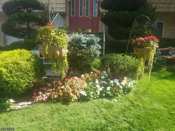 635 Bloomingdale Ave, Kenilworth Boro, NJ 07033