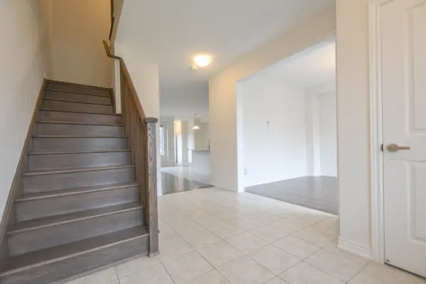 19838 Leslie ST, East Gwillimbury, ON L9N 0S2