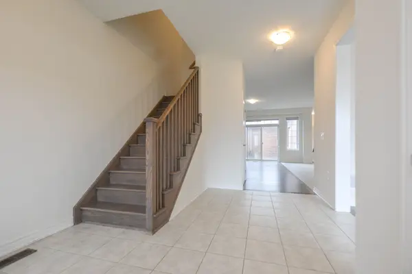 19838 Leslie ST, East Gwillimbury, ON L9N 0S2