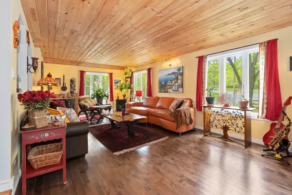 190 Woods RD, Constance Bay - Dunrobin - Kilmaurs - Woodlawn, ON K0A 3M0