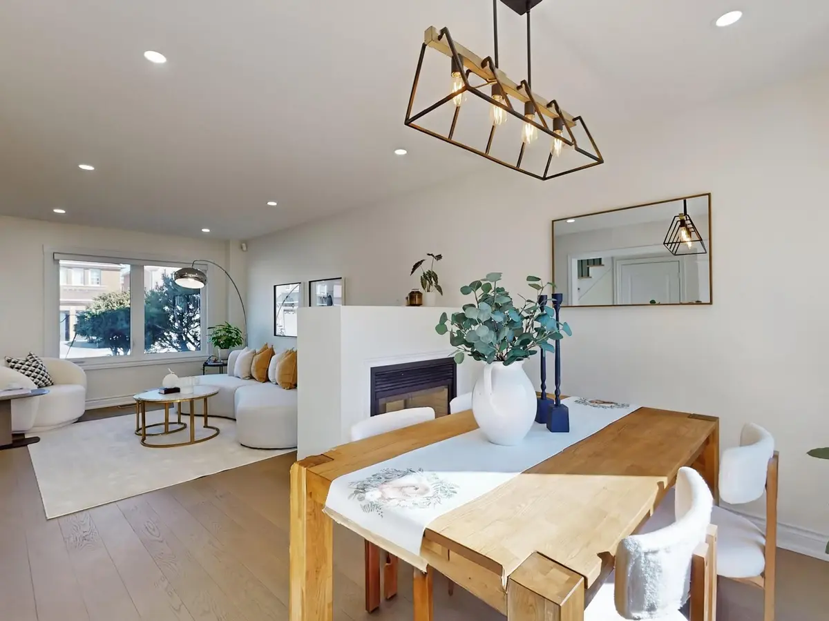 213 Montebello AVE, Vaughan, ON L4H 1L9