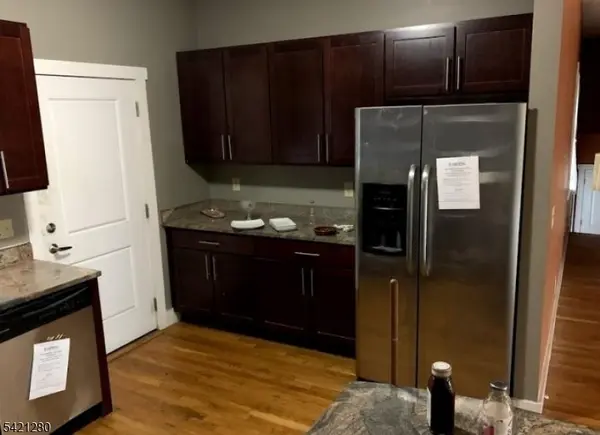 54-56 Oriental St #2, Newark City, NJ 07104