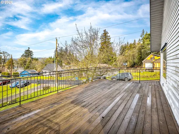 397 JUNIPER ST, Kalama, WA 98625