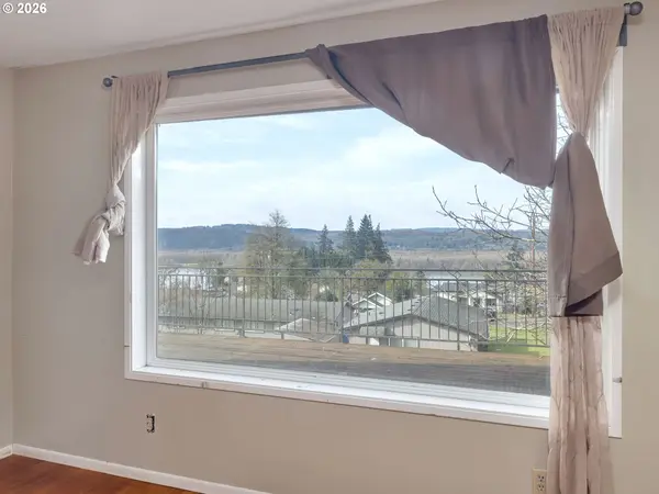 397 JUNIPER ST, Kalama, WA 98625