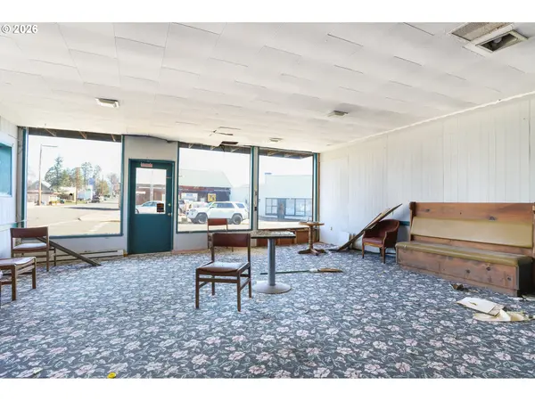 181 N Main ST, Dufur, OR 97021