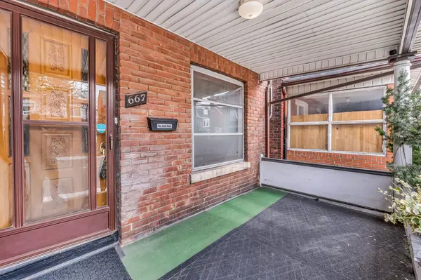 667 Ossington AVE, Toronto C01, ON M6G 3T6