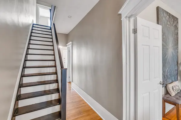 667 Ossington AVE, Toronto C01, ON M6G 3T6