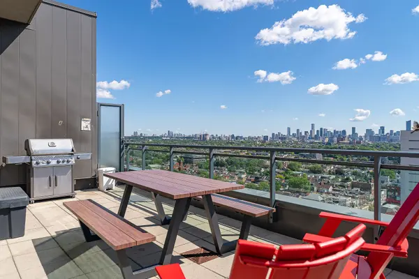 1169 Queen ST W #N210, Toronto C01, ON M6J 1J4