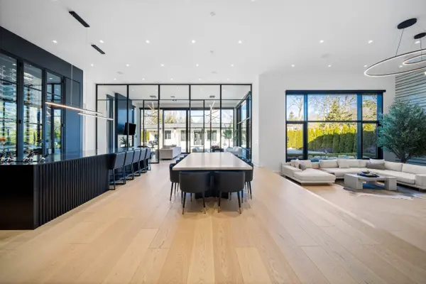 29 Greenside DR, King, ON L0G 1N0