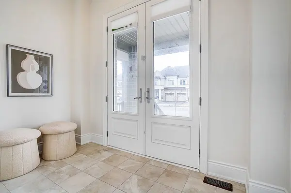 151 Silk Twist DR, East Gwillimbury, ON L9N 0V7