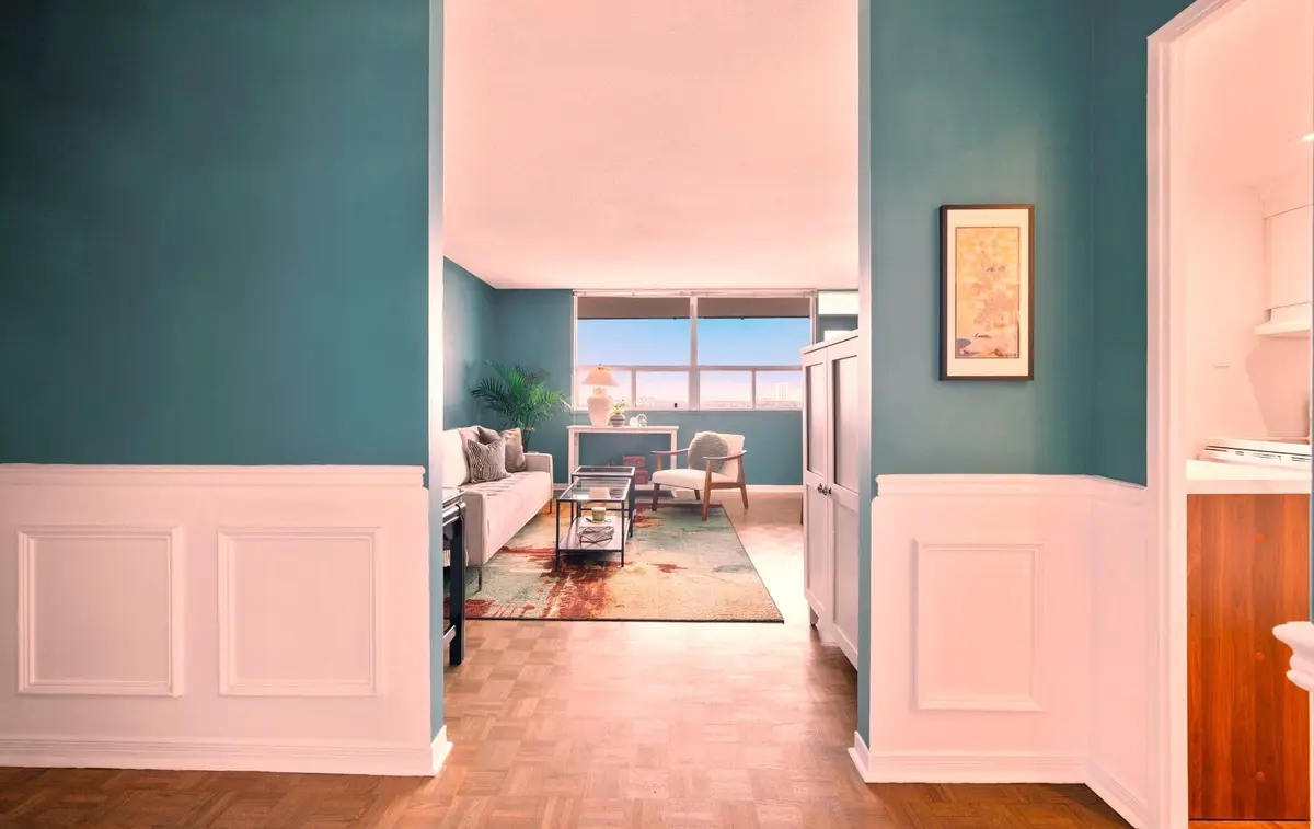 2550 Pharmacy AVE #1501, Toronto E05, ON M1W 1H9