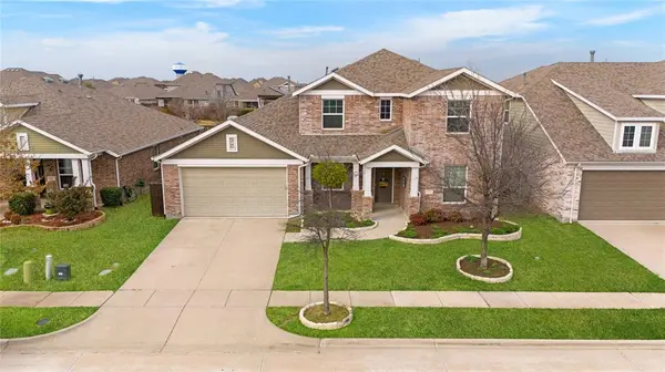 1721 Settlement Way, Aubrey, TX 76227