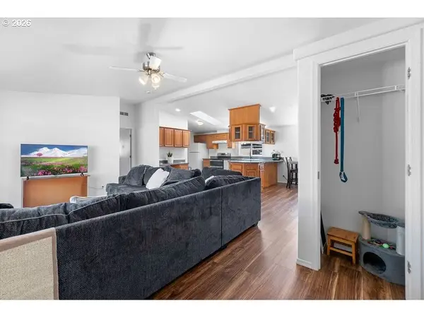 1503 N HAYDEN ISLAND DR #43, Portland, OR 97217