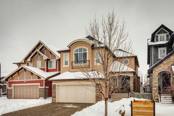 7 Cooperstown PL SW, Airdrie, AB T4B3T5