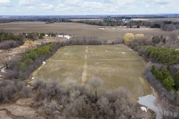 83 Columbus RD W, Oshawa, ON L1H 0G8