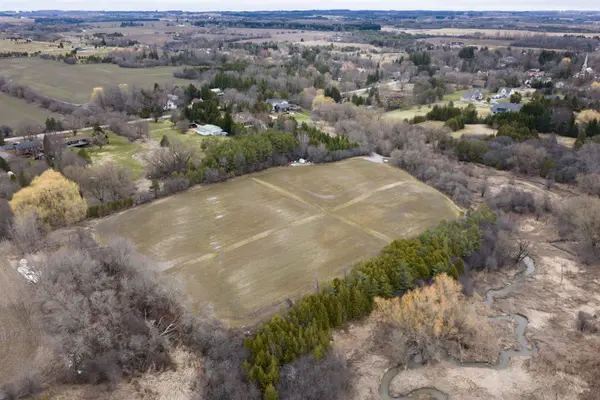 83 Columbus RD W, Oshawa, ON L1H 0G8