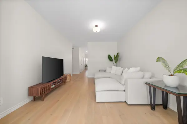 63 Athabaska DR, Belleville, ON K8N 0T1