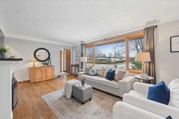 56 Ottawa CRES, Guelph, ON N1E 2A6