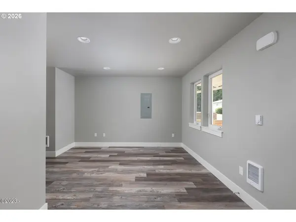 646 SE REEF AVE, Lincoln City, OR 97367