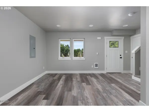 646 SE REEF AVE, Lincoln City, OR 97367