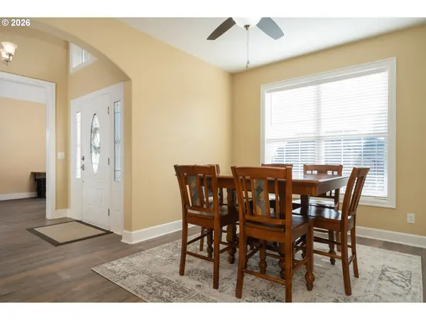 2075 OPAQUE AVE NW, Salem, OR 97304