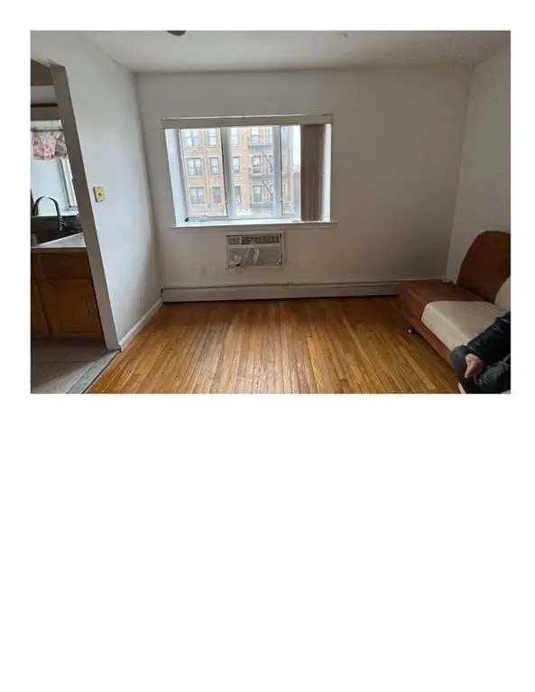 1534 West 7th ST #3B, Brooklyn, NY 11204