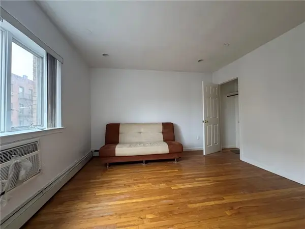 1534 West 7th ST #3B, Brooklyn, NY 11204