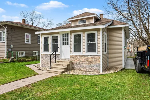 1215 Palmer AVE, Kalamazoo City, MI 49001