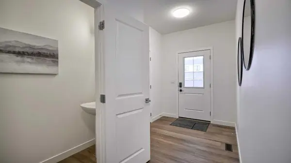 57 Willow GN SW, Airdrie, AB T4B 5M3