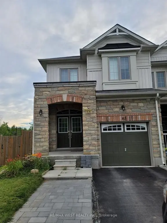 82 Greenwood DR, Essa, ON L0M 1B4