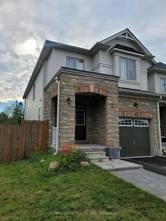 82 Greenwood DR, Essa, ON L0M 1B4