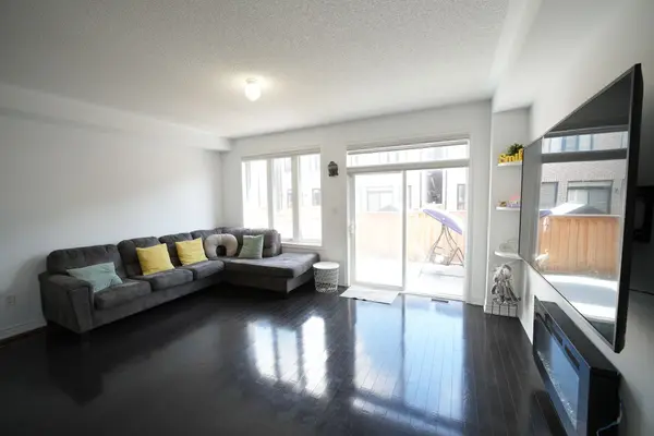 29 Goulston ST, Brampton, ON L7A 5C2