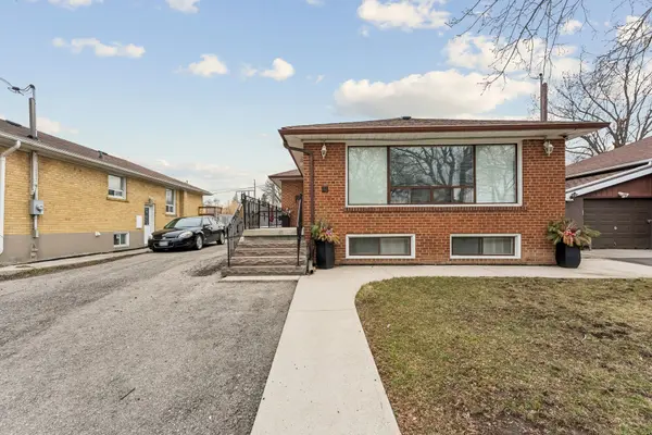 34 Cumberland DR, Brampton, ON L6V 1W6