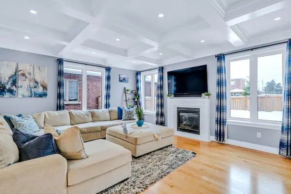 20 Anderson AVE, Mono, ON L9W 2Z2