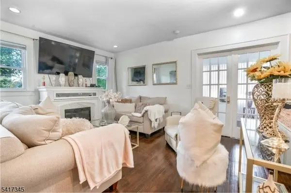 304 W 2Nd Ave, Roselle Boro, NJ 07203