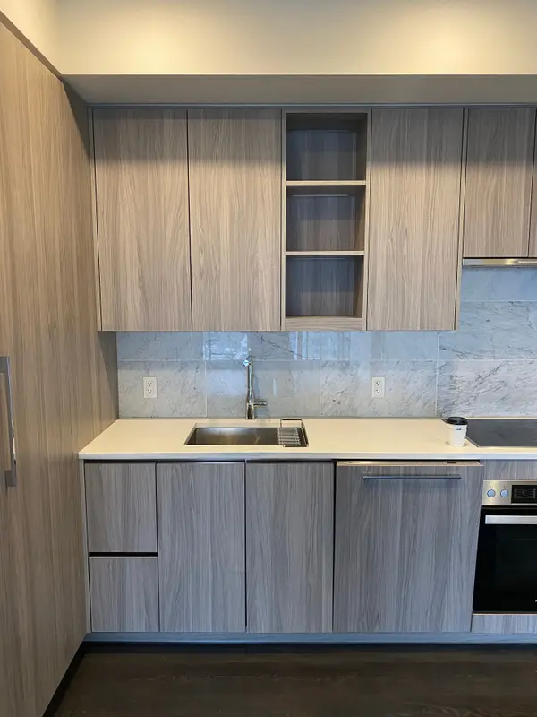 95 McMahon DR #1209, Toronto C15, ON M2K 0H2