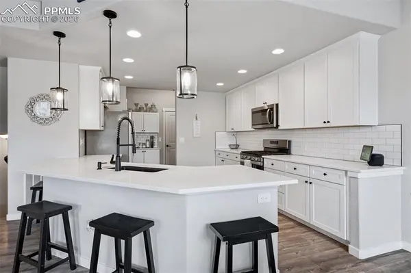 9887 Antelope Ravine DR, Colorado Springs, CO 80908