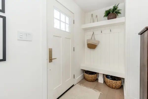 7845 YONGE ST, Innisfil, ON L9S 1K8