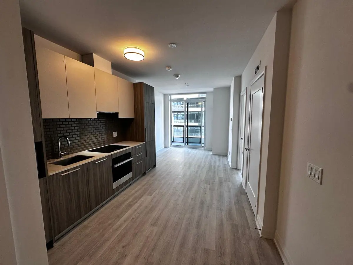 65 Broadway AVE #3202, Toronto C10, ON M4P 1T9
