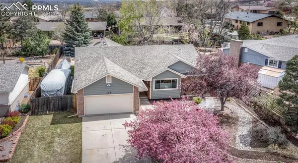 139 Palisade CIR, Manitou Springs, CO 80829