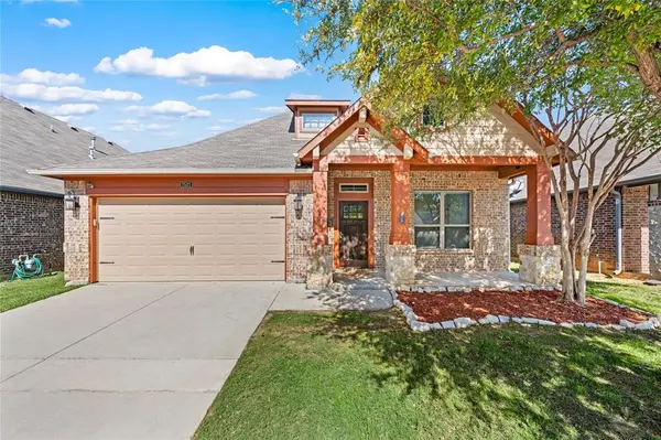 2521 Sanders Court, Bedford, TX 76021