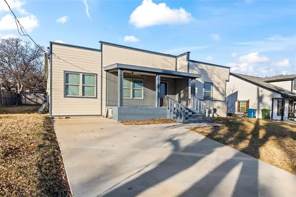 1207 E Russell Avenue, Carrollton, TX 75006