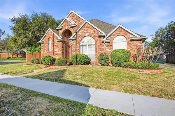 8501 Mustang Drive, Irving, TX 75063