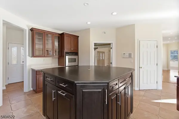 43 Rosewood Ct, Montgomery Twp., NJ 08502