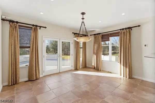 43 Rosewood Ct, Montgomery Twp., NJ 08502